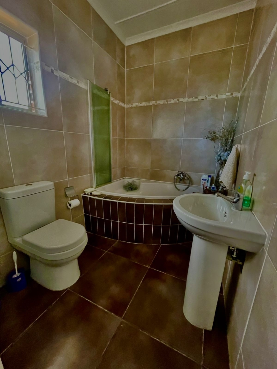 3 Bedroom Property for Sale in Austerville KwaZulu-Natal