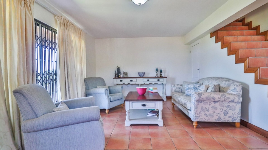 3 Bedroom Property for Sale in Treasure Beach KwaZulu-Natal