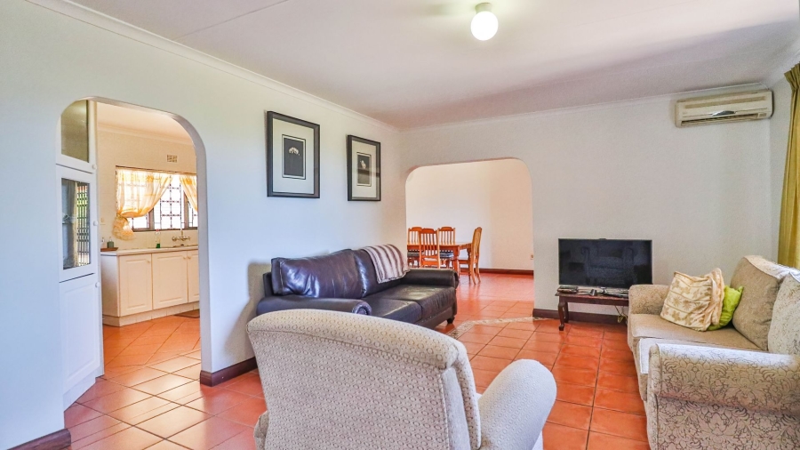 3 Bedroom Property for Sale in Treasure Beach KwaZulu-Natal