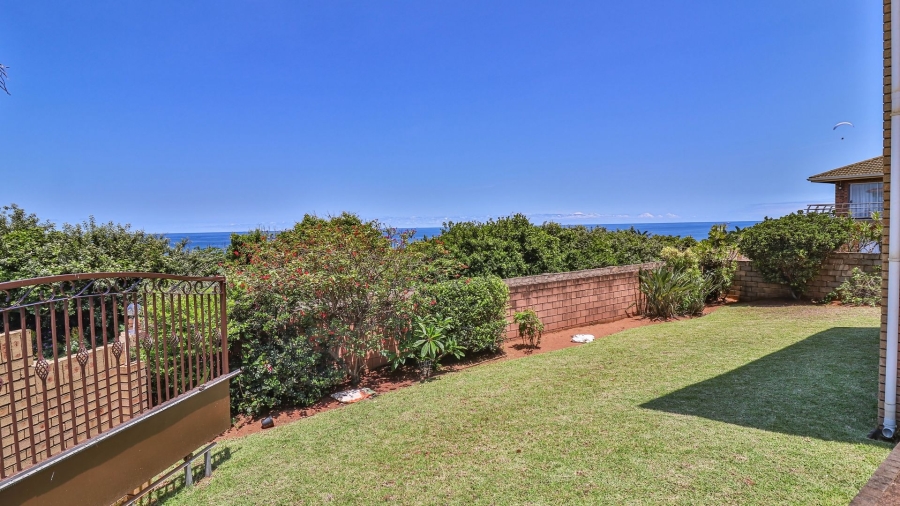 3 Bedroom Property for Sale in Treasure Beach KwaZulu-Natal