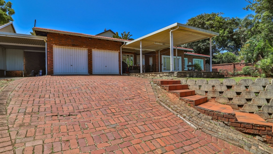 3 Bedroom Property for Sale in Ocean View KwaZulu-Natal