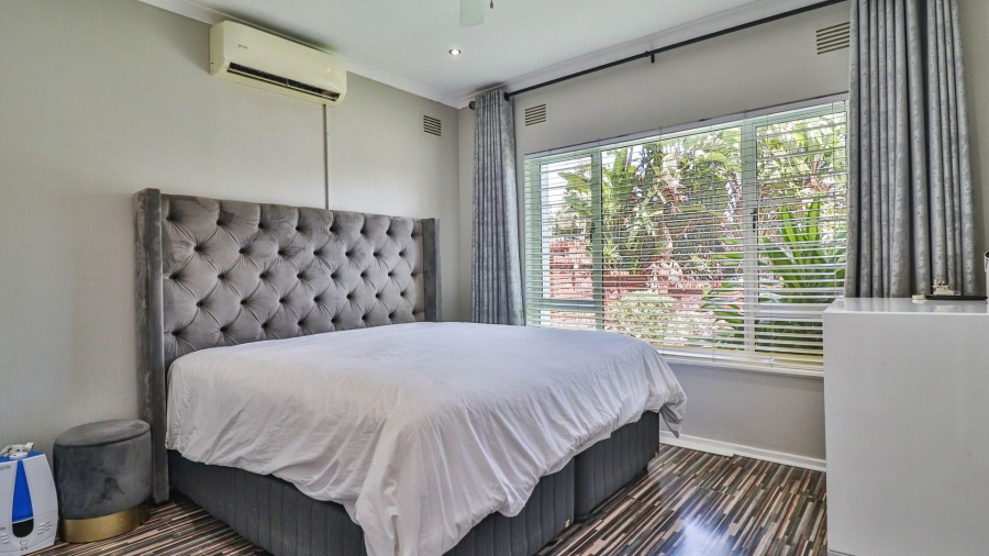 3 Bedroom Property for Sale in Ocean View KwaZulu-Natal