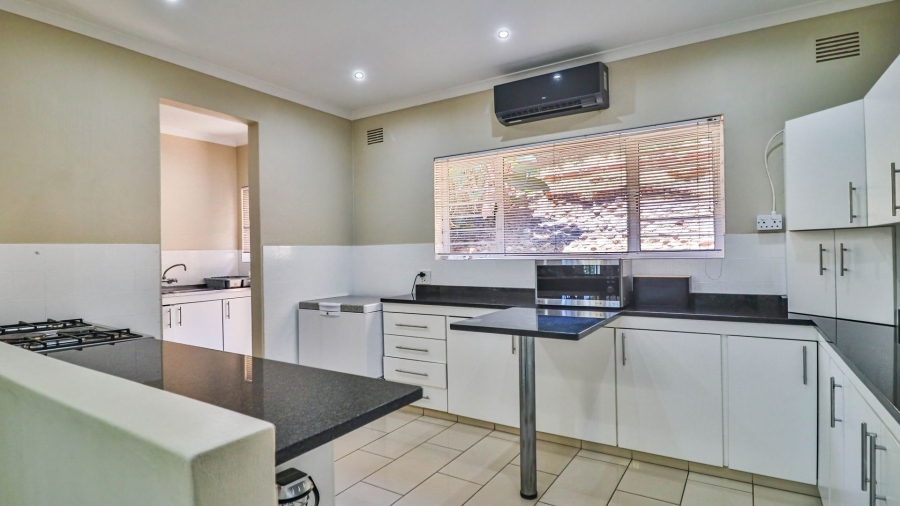 3 Bedroom Property for Sale in Ocean View KwaZulu-Natal