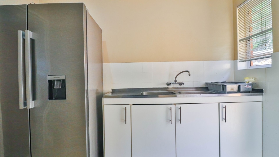 3 Bedroom Property for Sale in Ocean View KwaZulu-Natal