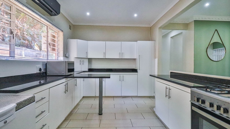 3 Bedroom Property for Sale in Ocean View KwaZulu-Natal