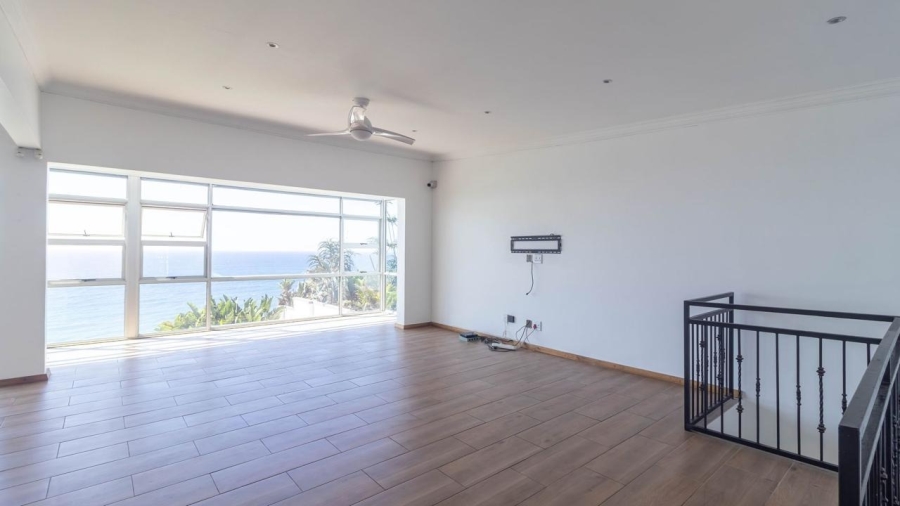 5 Bedroom Property for Sale in Brighton Beach KwaZulu-Natal