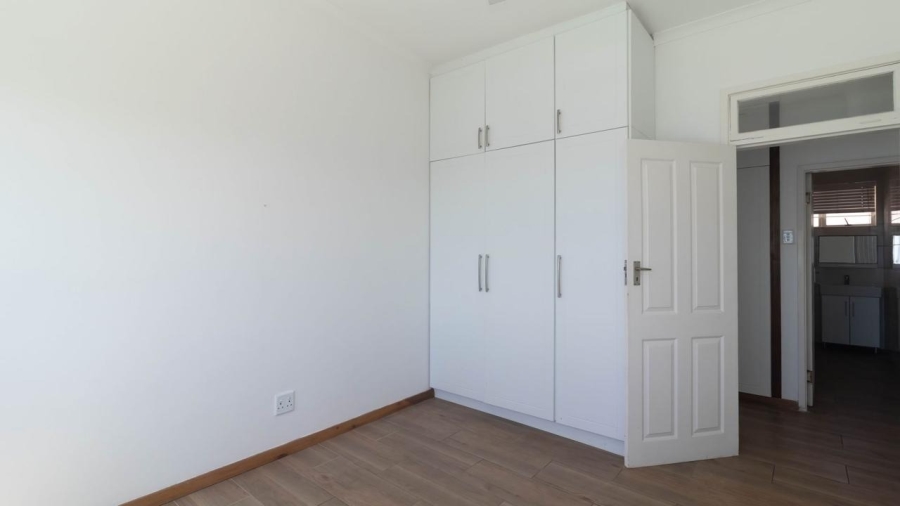 5 Bedroom Property for Sale in Brighton Beach KwaZulu-Natal