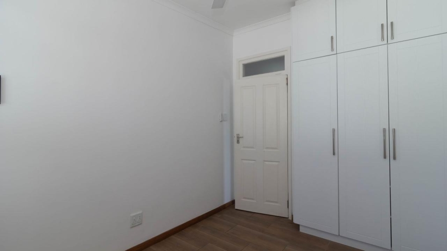 5 Bedroom Property for Sale in Brighton Beach KwaZulu-Natal