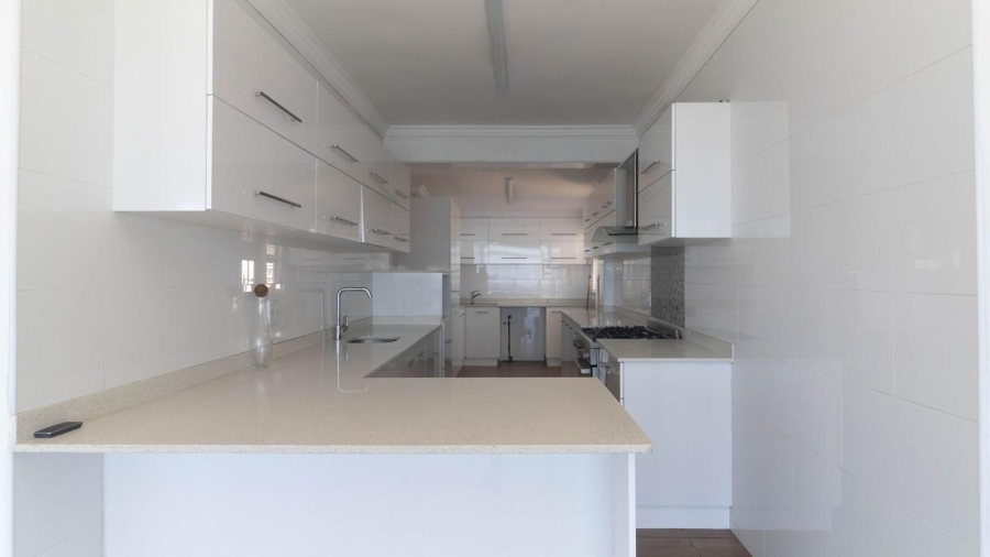 5 Bedroom Property for Sale in Brighton Beach KwaZulu-Natal