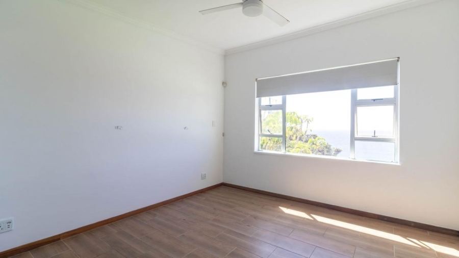 5 Bedroom Property for Sale in Brighton Beach KwaZulu-Natal