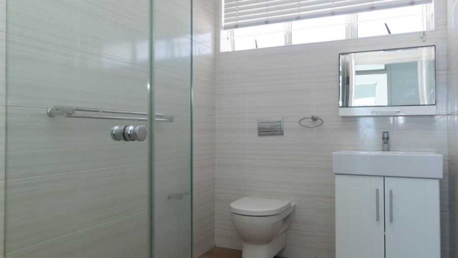 5 Bedroom Property for Sale in Brighton Beach KwaZulu-Natal