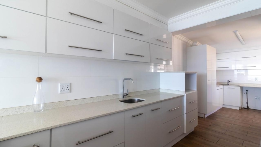 5 Bedroom Property for Sale in Brighton Beach KwaZulu-Natal