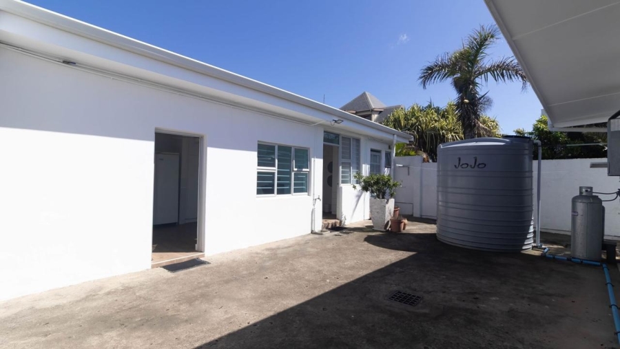 5 Bedroom Property for Sale in Brighton Beach KwaZulu-Natal