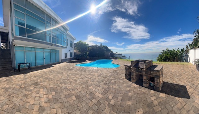 5 Bedroom Property for Sale in Brighton Beach KwaZulu-Natal