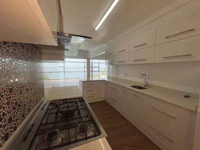 5 Bedroom Property for Sale in Brighton Beach KwaZulu-Natal