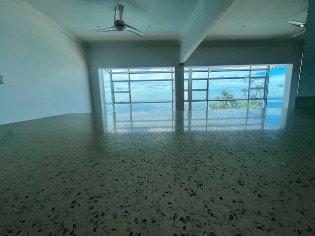 5 Bedroom Property for Sale in Brighton Beach KwaZulu-Natal