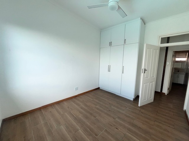 5 Bedroom Property for Sale in Brighton Beach KwaZulu-Natal