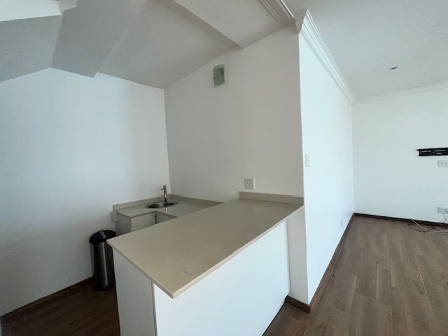 5 Bedroom Property for Sale in Brighton Beach KwaZulu-Natal