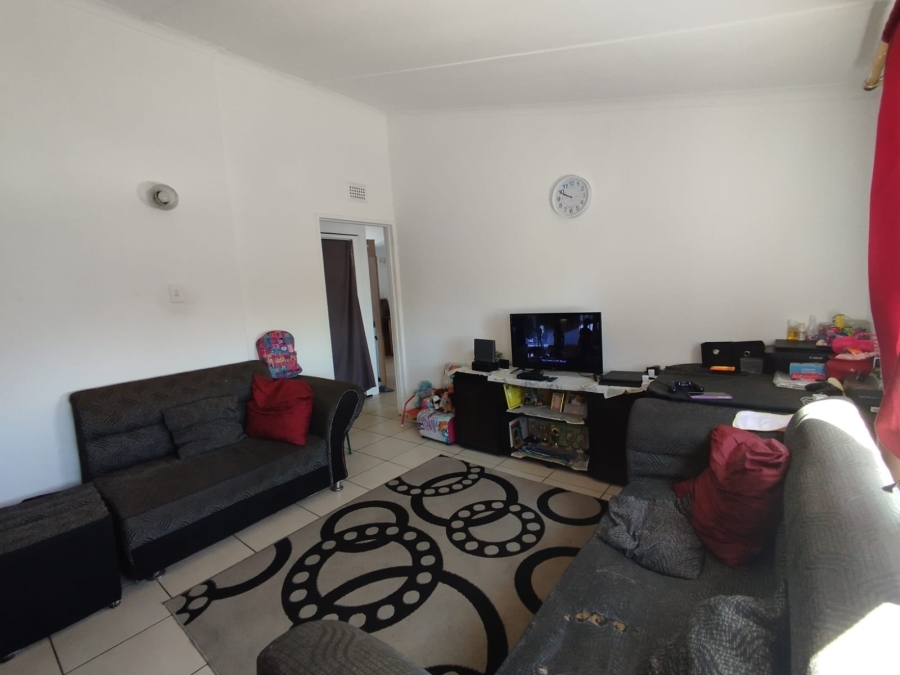 To Let 1 Bedroom Property for Rent in Jacobs KwaZulu-Natal