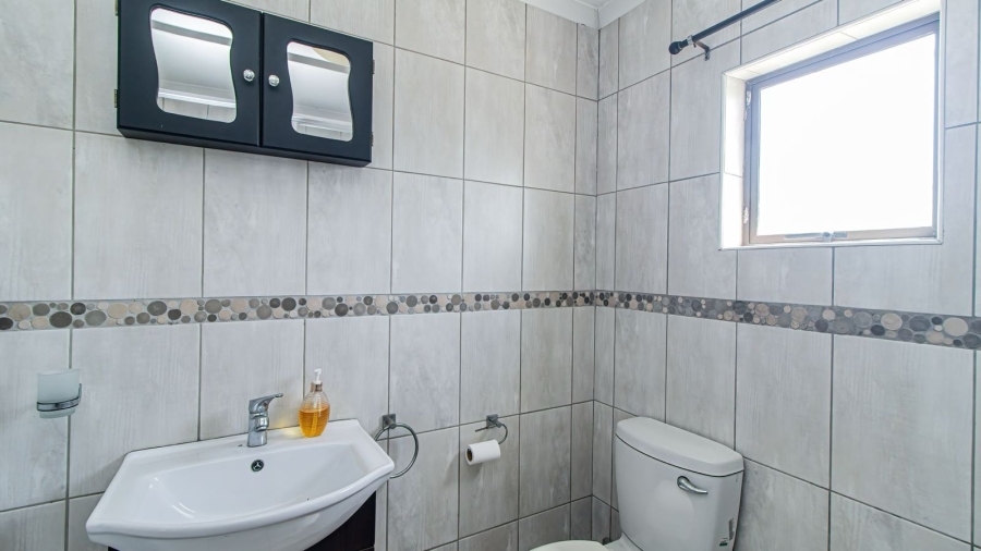 3 Bedroom Property for Sale in Grosvenor KwaZulu-Natal