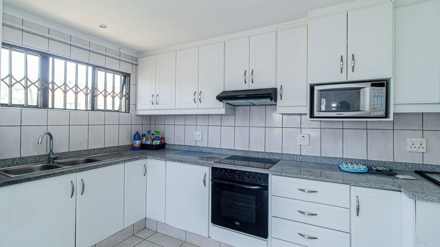 3 Bedroom Property for Sale in Grosvenor KwaZulu-Natal