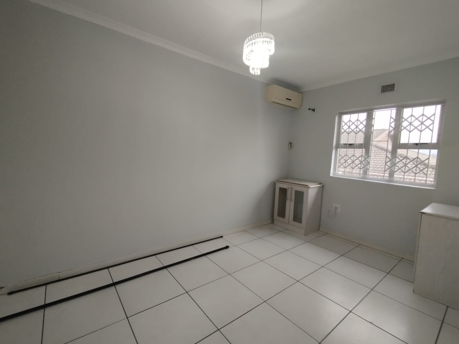 2 Bedroom Property for Sale in Grosvenor KwaZulu-Natal