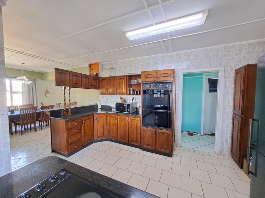 3 Bedroom Property for Sale in Brighton Beach KwaZulu-Natal