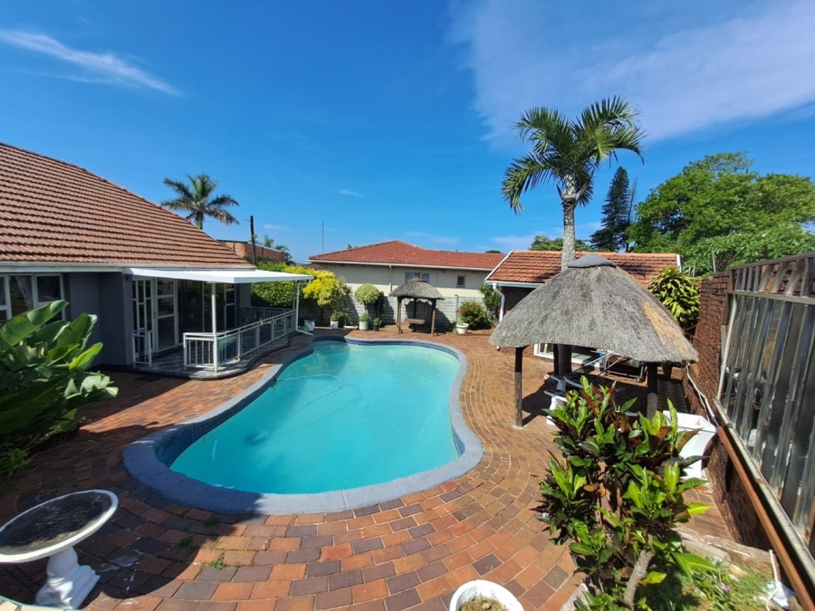3 Bedroom Property for Sale in Brighton Beach KwaZulu-Natal