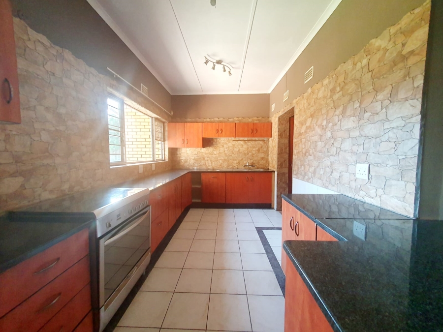 To Let 3 Bedroom Property for Rent in Birdswood KwaZulu-Natal