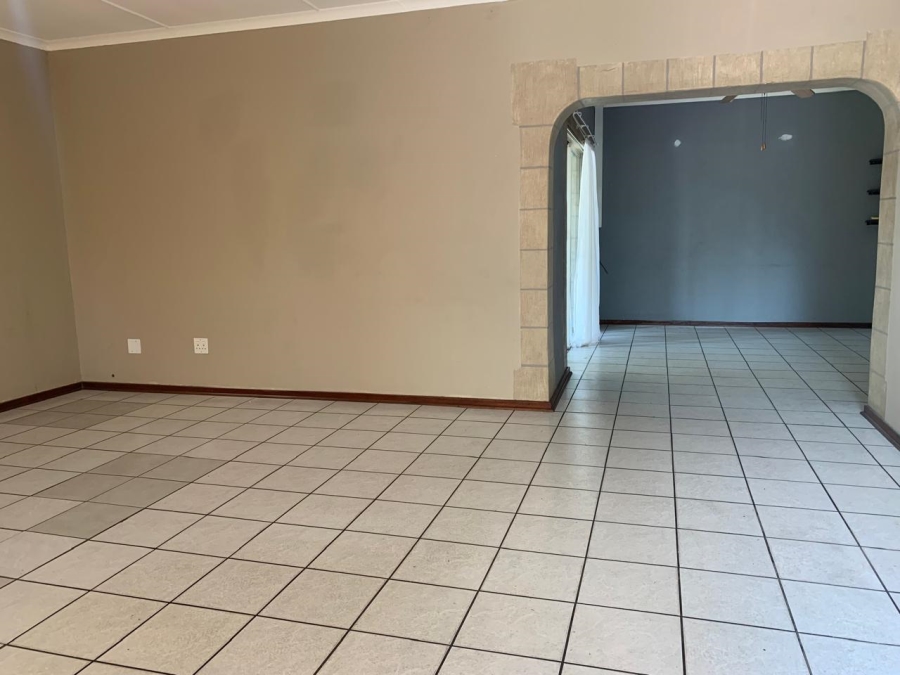 To Let 4 Bedroom Property for Rent in Arboretum KwaZulu-Natal