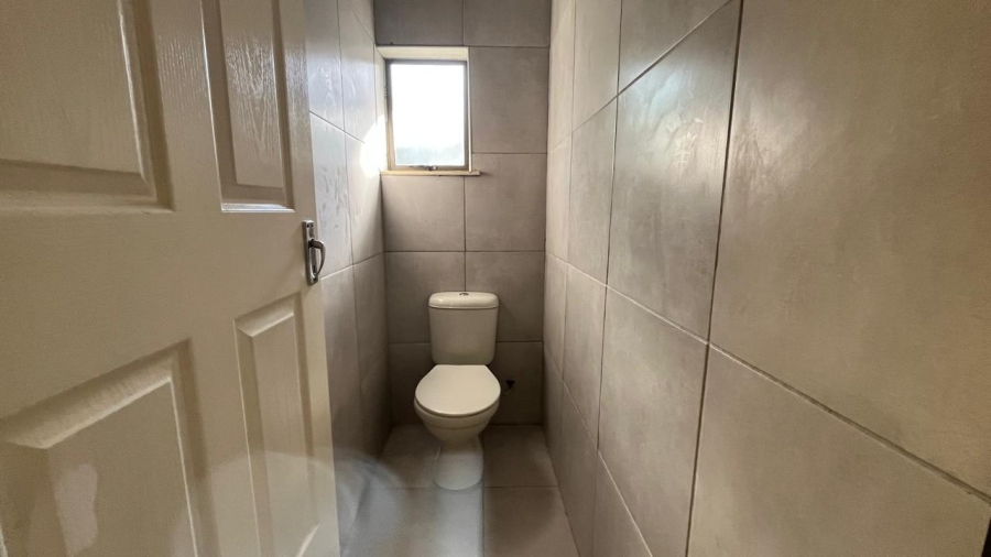 3 Bedroom Property for Sale in Noordsig KwaZulu-Natal