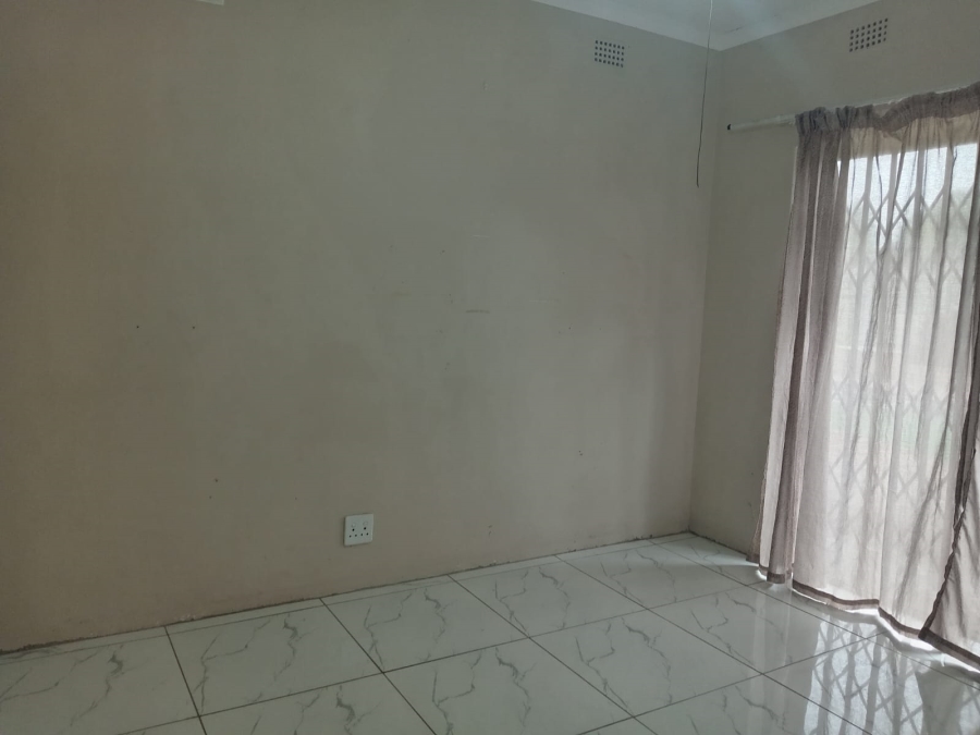 To Let 4 Bedroom Property for Rent in Arboretum KwaZulu-Natal
