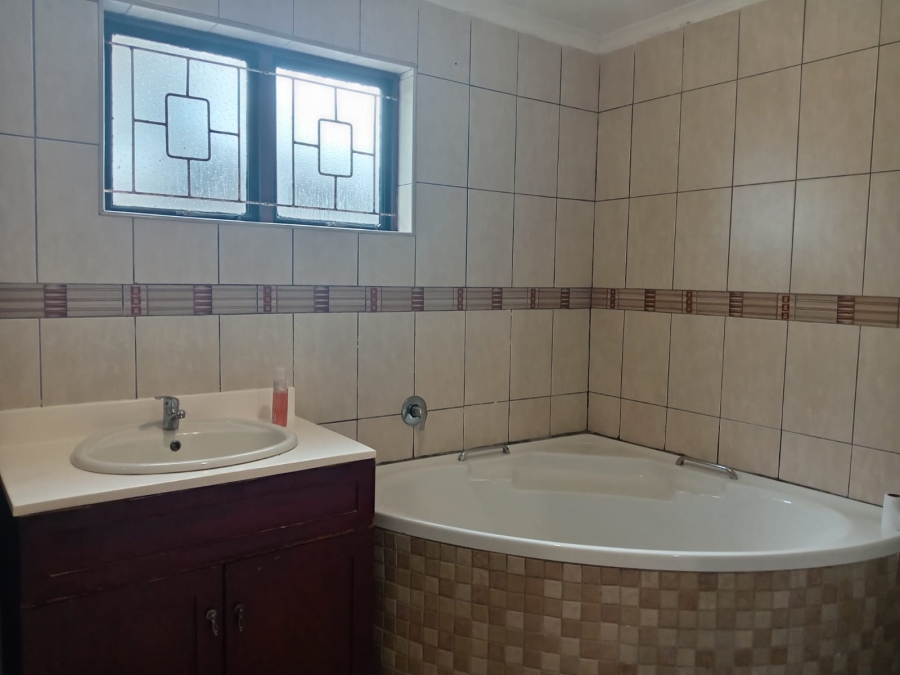 To Let 4 Bedroom Property for Rent in Arboretum KwaZulu-Natal