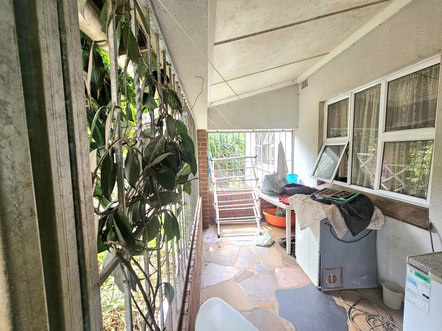 To Let 3 Bedroom Property for Rent in Montclair KwaZulu-Natal