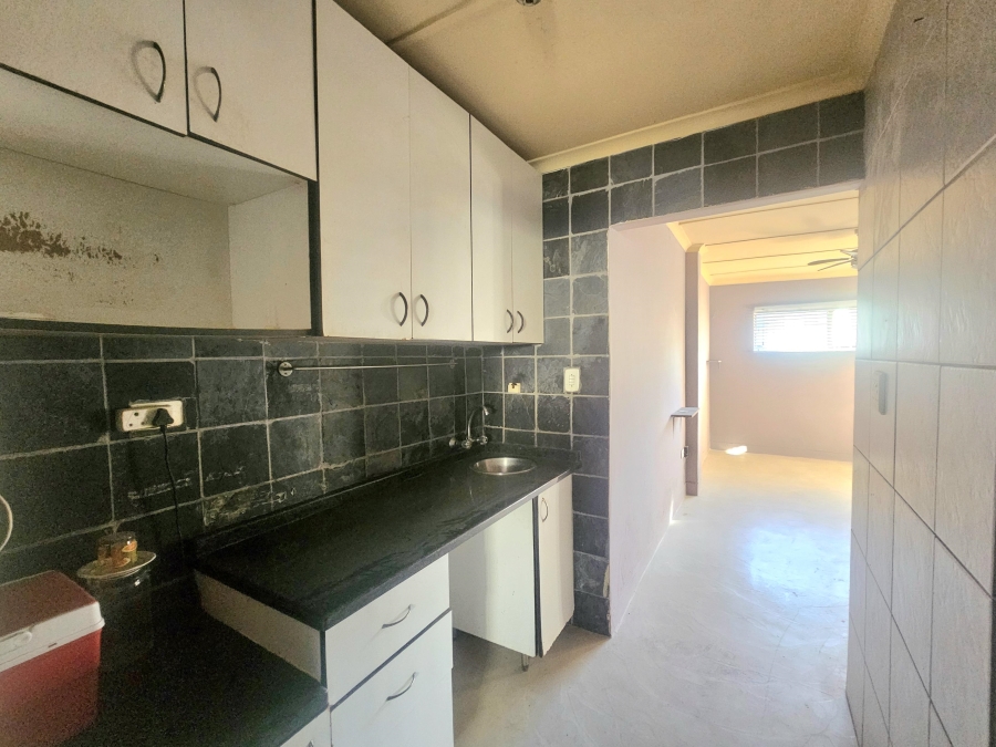 1 Bedroom Property for Sale in Woodhaven KwaZulu-Natal