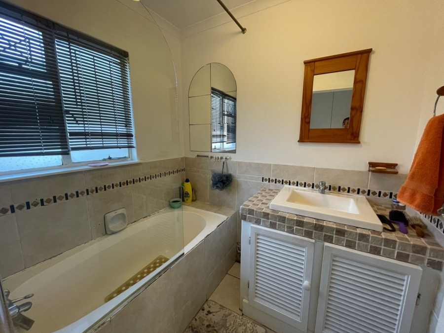 3 Bedroom Property for Sale in Brighton Beach KwaZulu-Natal