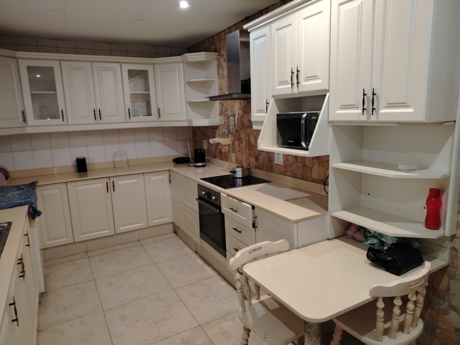 3 Bedroom Property for Sale in Yellowwood Park KwaZulu-Natal