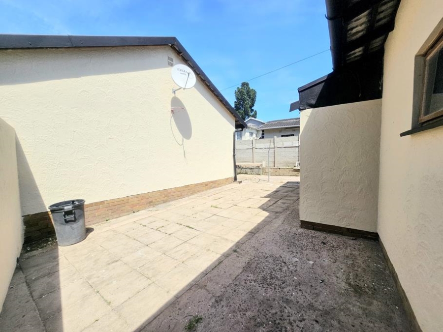 3 Bedroom Property for Sale in Yellowwood Park KwaZulu-Natal