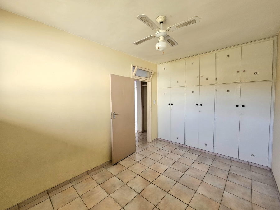 2 Bedroom Property for Sale in Amanzimtoti KwaZulu-Natal