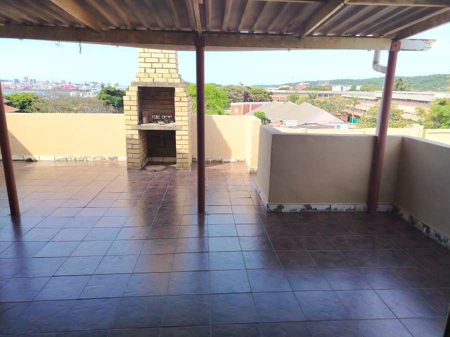 7 Bedroom Property for Sale in Bluff KwaZulu-Natal