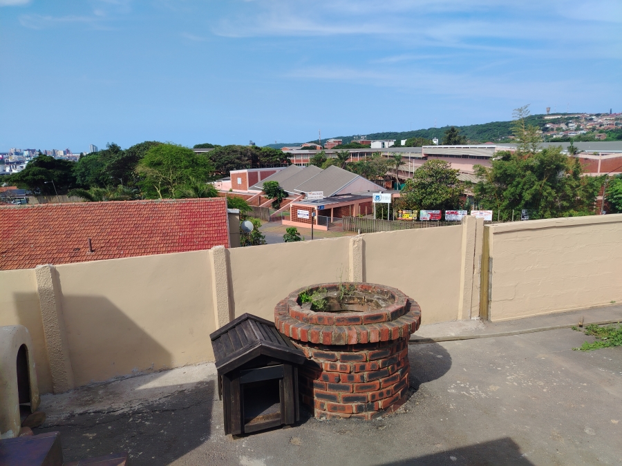 7 Bedroom Property for Sale in Bluff KwaZulu-Natal
