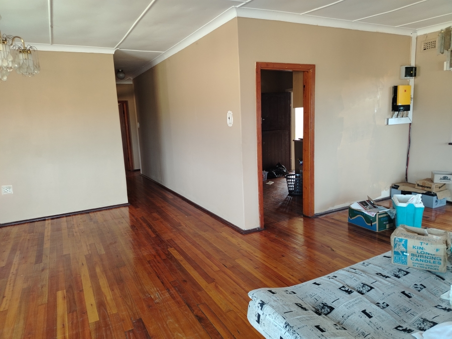 7 Bedroom Property for Sale in Bluff KwaZulu-Natal