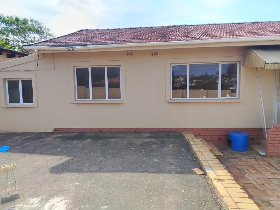7 Bedroom Property for Sale in Bluff KwaZulu-Natal