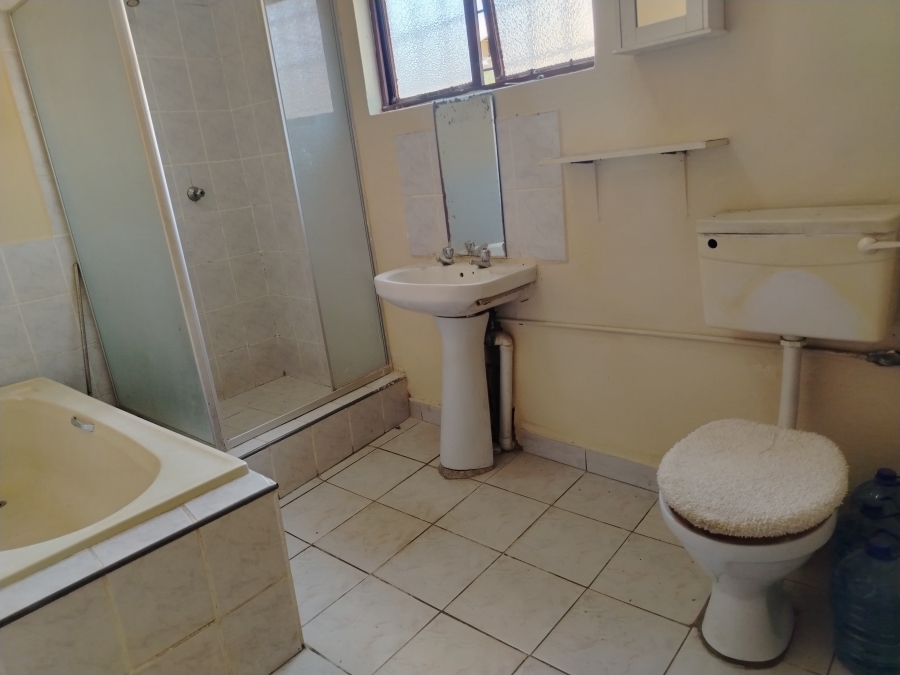 7 Bedroom Property for Sale in Bluff KwaZulu-Natal