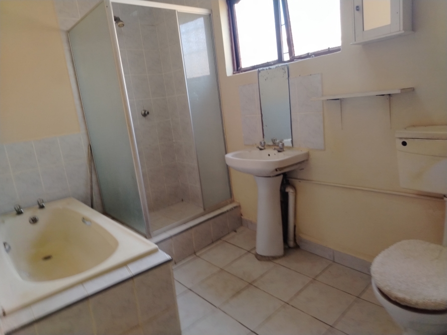 7 Bedroom Property for Sale in Bluff KwaZulu-Natal