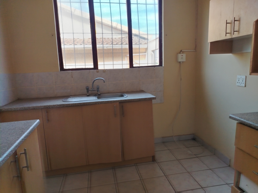 7 Bedroom Property for Sale in Bluff KwaZulu-Natal