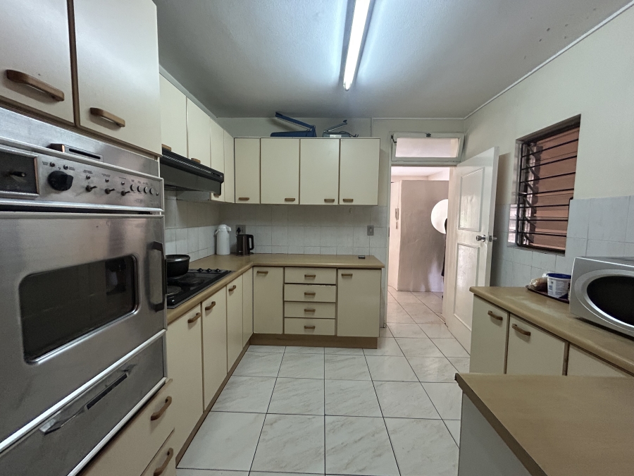 12 Bedroom Property for Sale in Glenwood KwaZulu-Natal