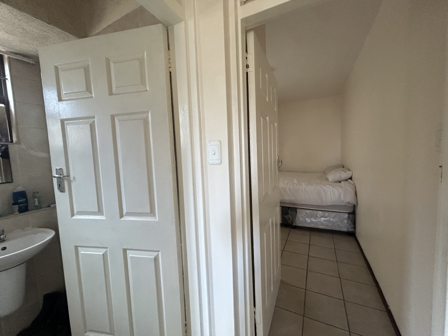 12 Bedroom Property for Sale in Glenwood KwaZulu-Natal