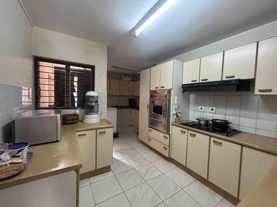 12 Bedroom Property for Sale in Glenwood KwaZulu-Natal