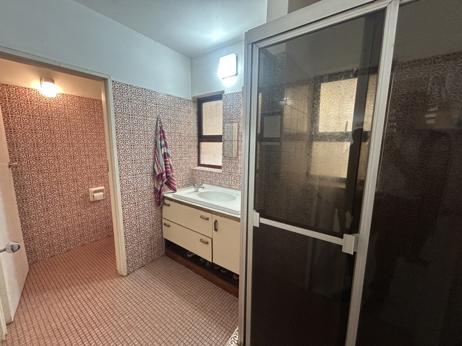 12 Bedroom Property for Sale in Glenwood KwaZulu-Natal